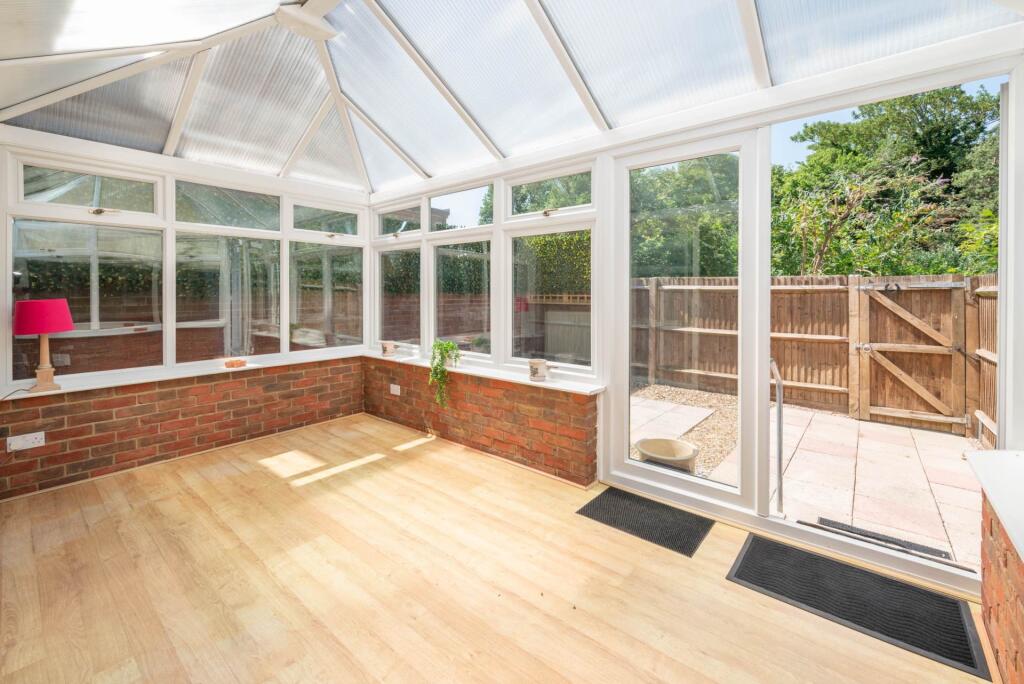 House in Canterbury, Stuppington, Wincheap - View 5