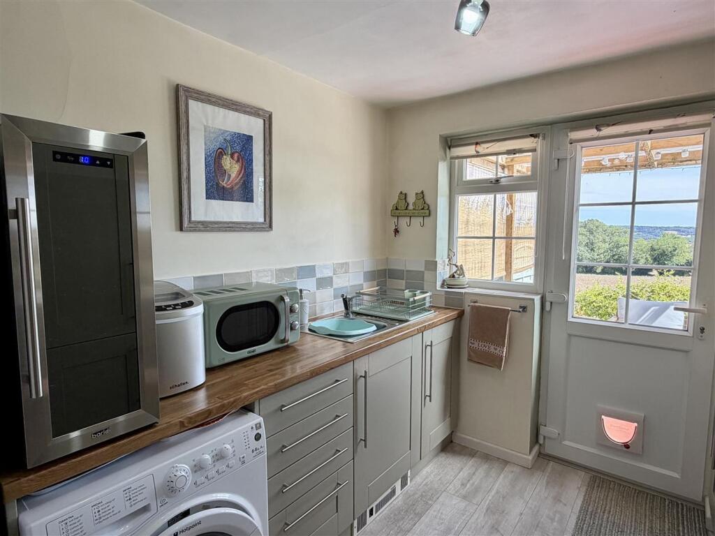 House in Cotswold, Stow-on-the-Wold - View 4