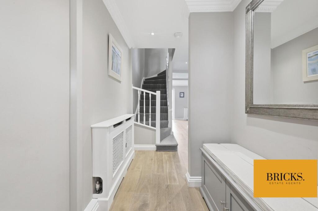 House in Ilford - View 2