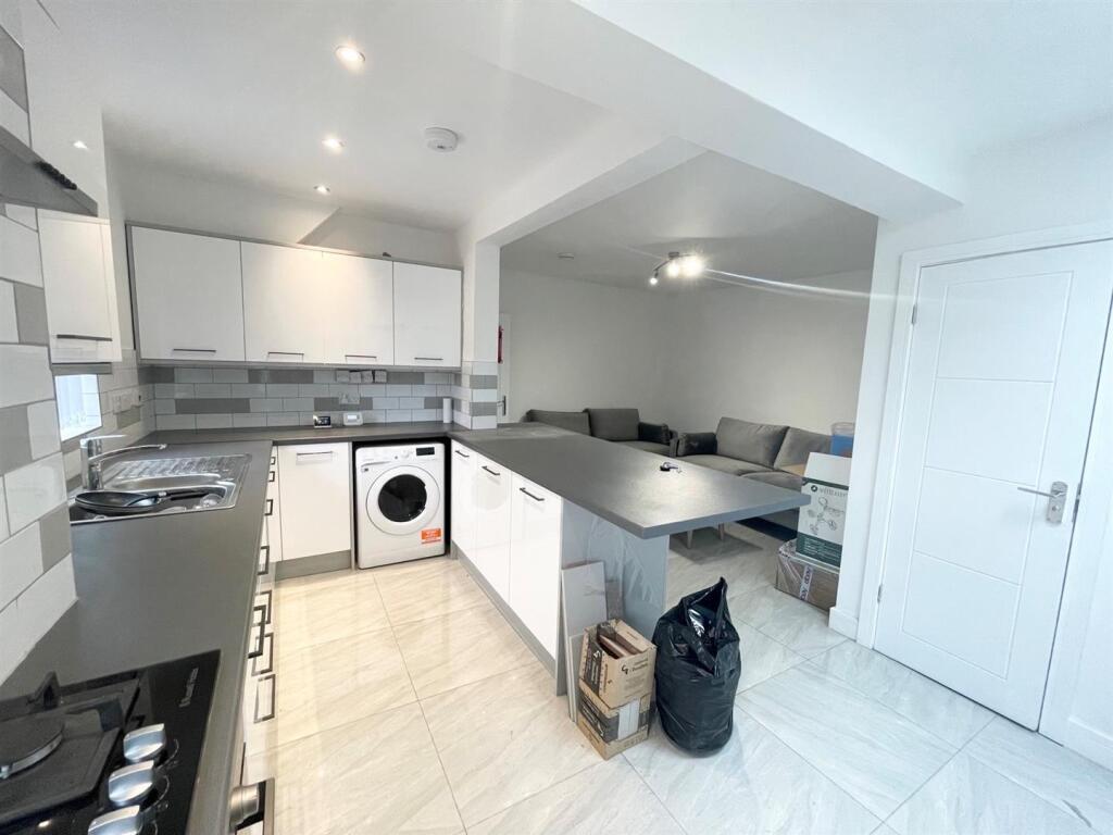 Main image of property: Coventry Road, Beeston, NG9