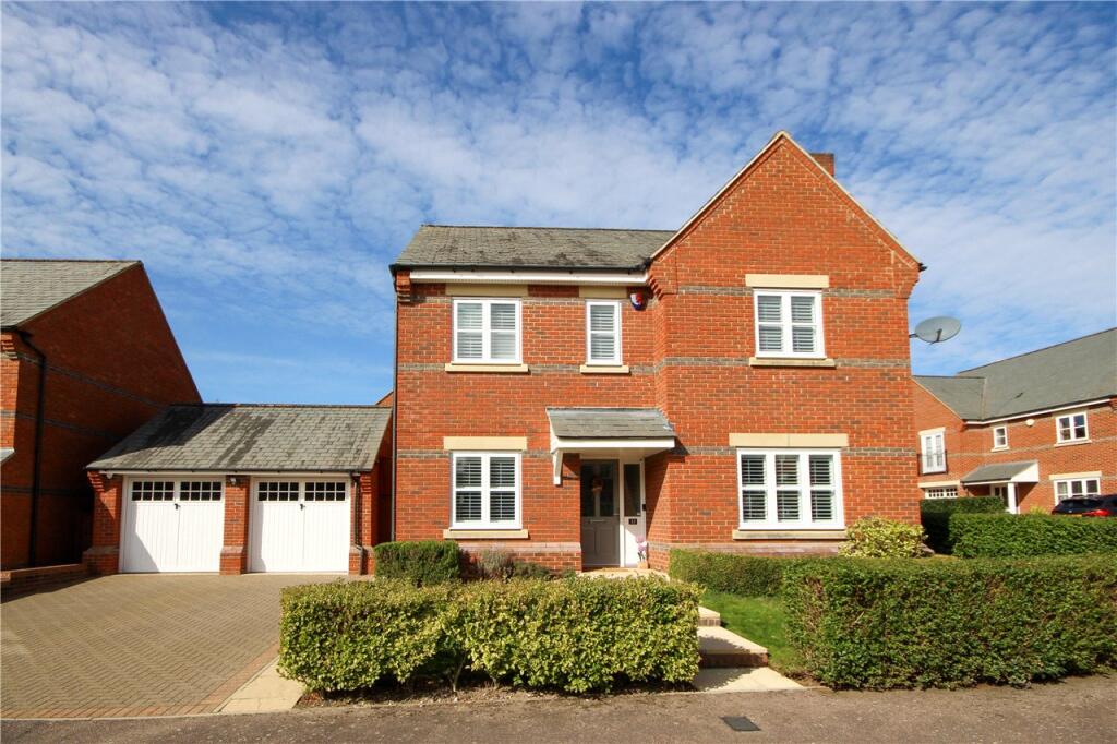 Main image of property: Rosemary Drive, Napsbury Park, St. Albans, AL2