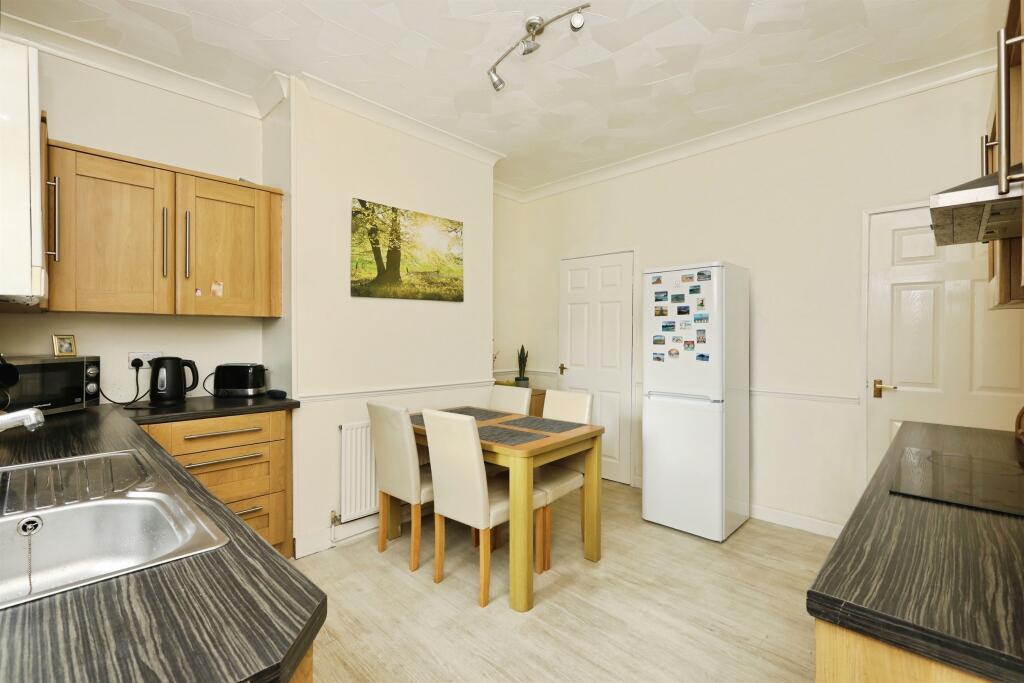 House in Sheffield, South Yorkshire - View 5
