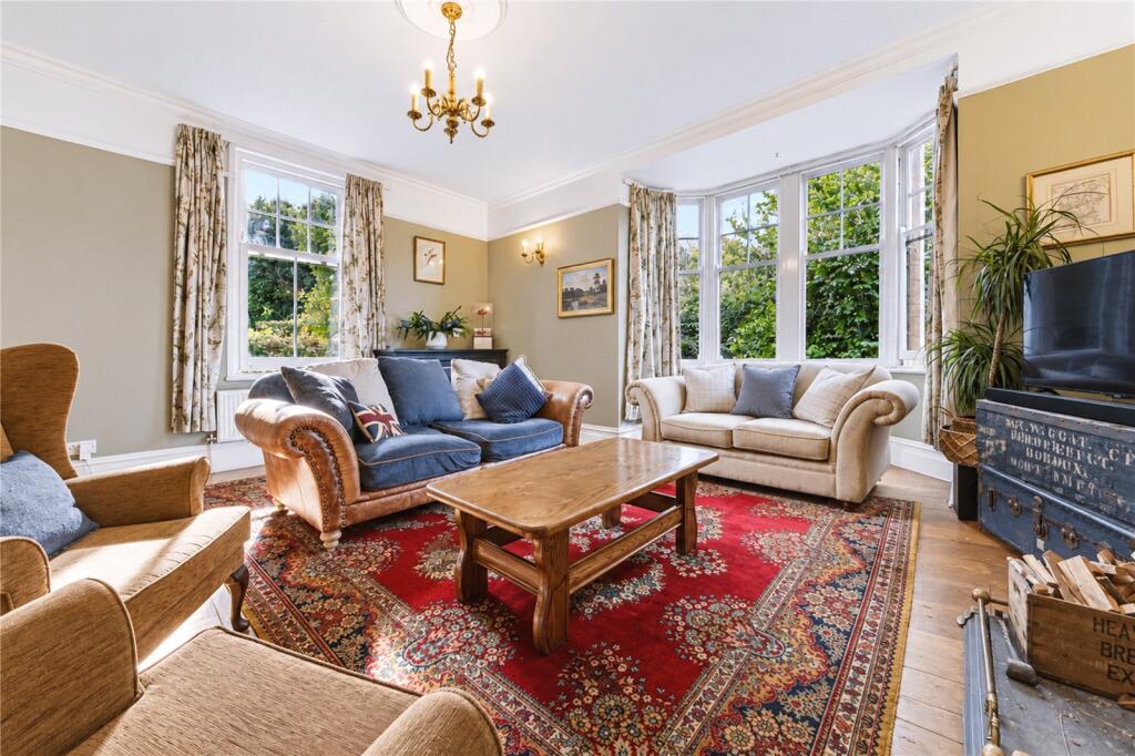 Warminster Road, Westbury photo 4