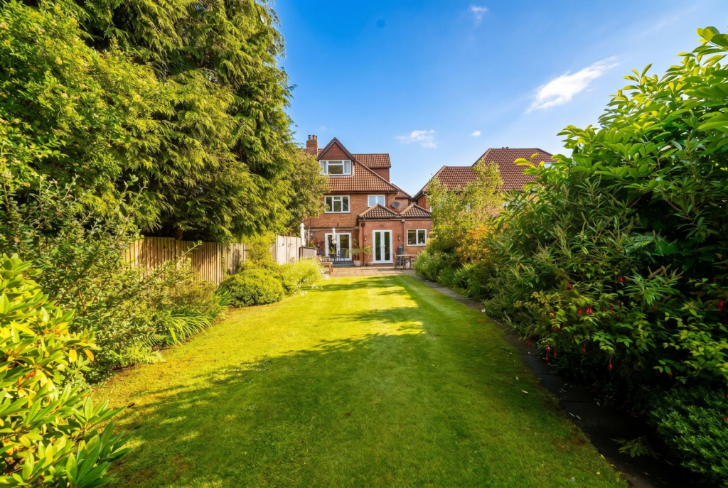 Ingestre Road, Hall Green photo 4