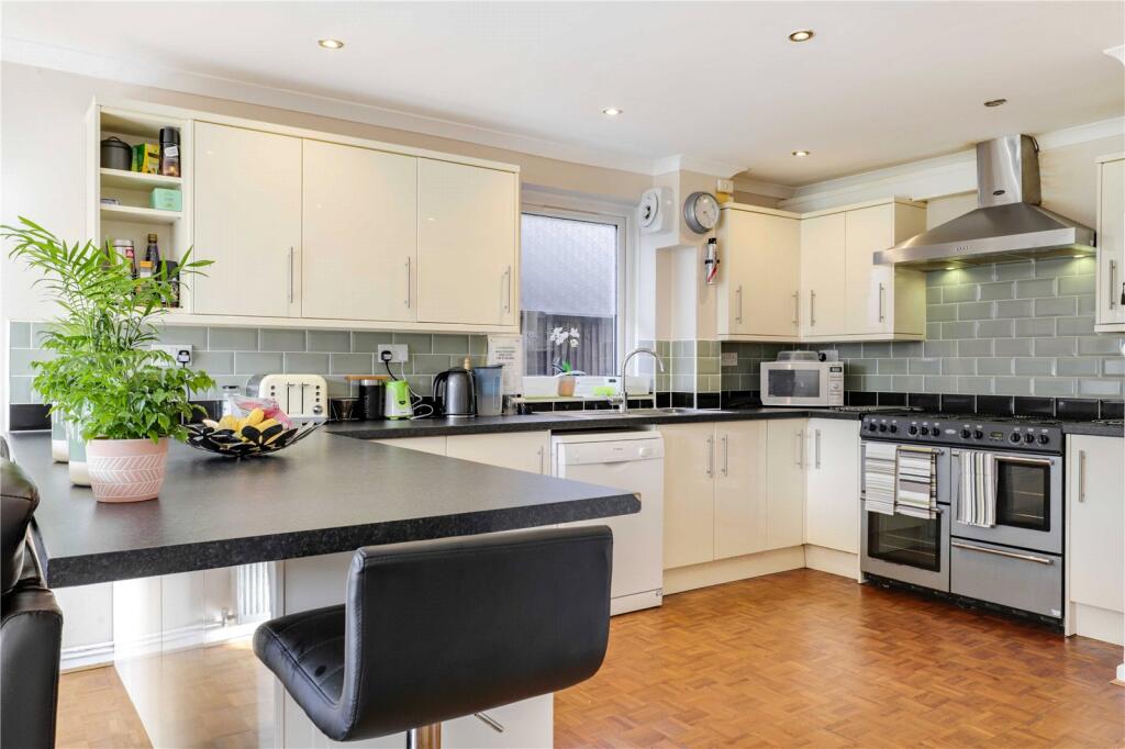 Main image of property: Sutherlands, Newbury, Berkshire, RG14