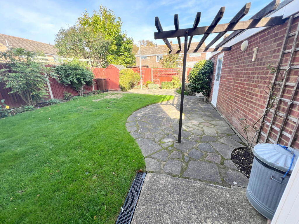 Lennox Close, Alverstoke, Gosport PO12 2UJ photo 4