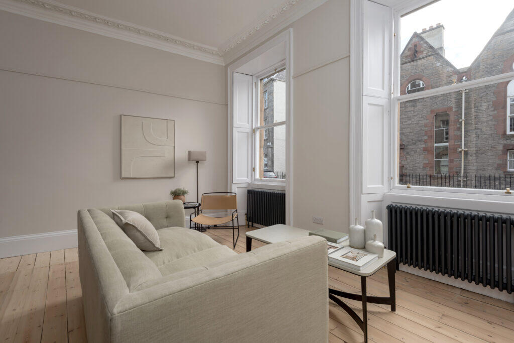 Apartment in Edinburgh, Stockbridge - View 3