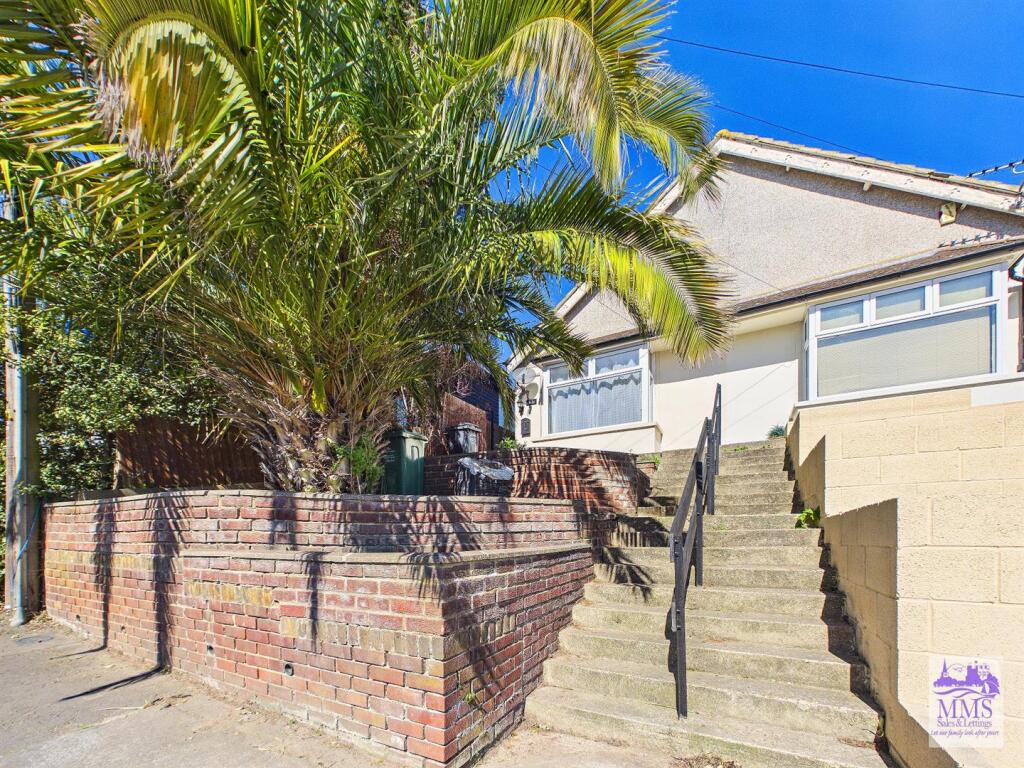 Main image of property: London Road, Greenhithe