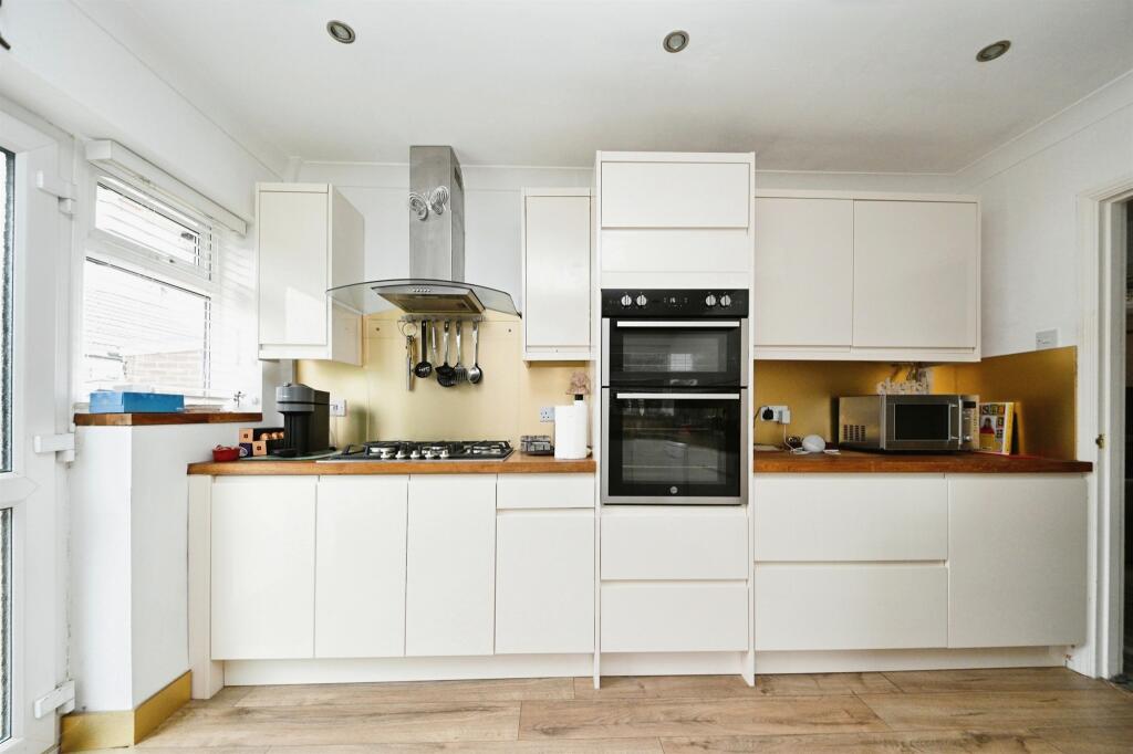 Stonecross Road, Downham Market photo 4