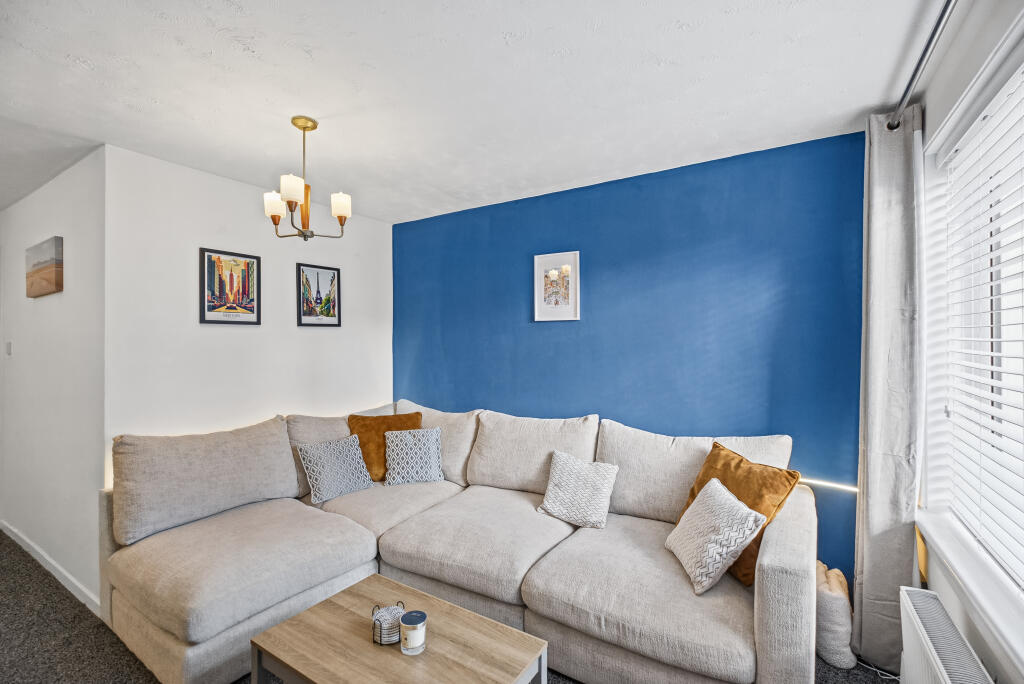 Apartment in Glasgow, Thistlebank, Deaconsbank - View 3
