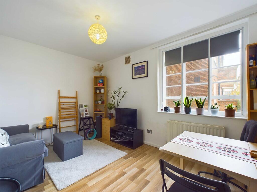 Main image of property: George Elliston House, Old Kent Rd