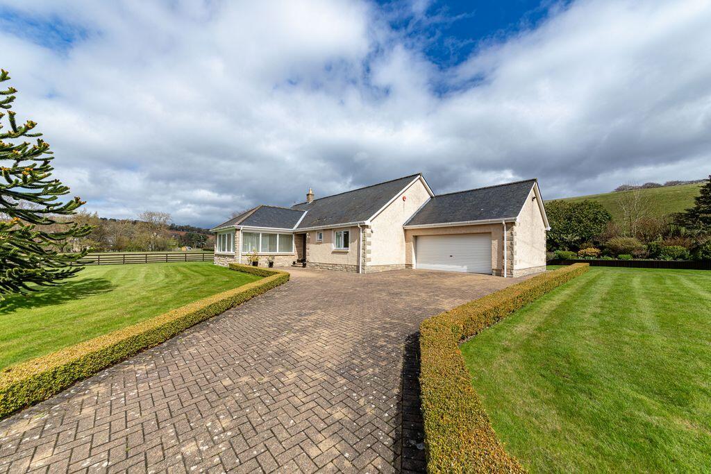 Main image of property: Finchlea, Carfraemill, Oxton