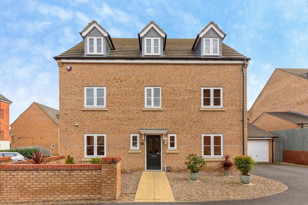 Main image of property: Scarsdale Way, Grantham