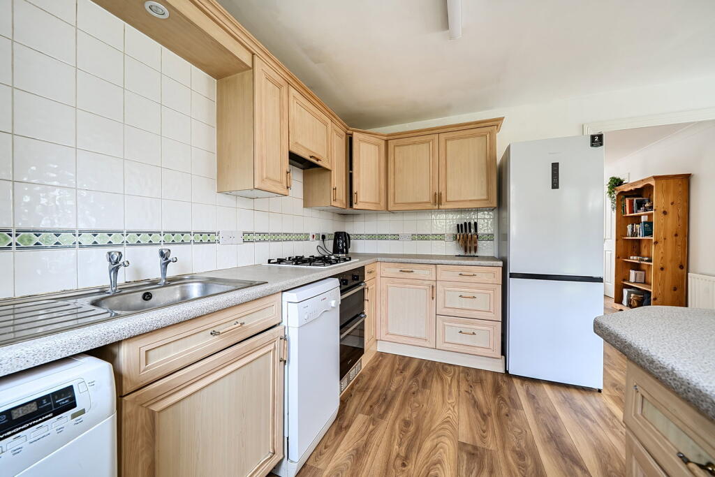 Quob Farm Close, West End, Southampton, SO30 photo 4