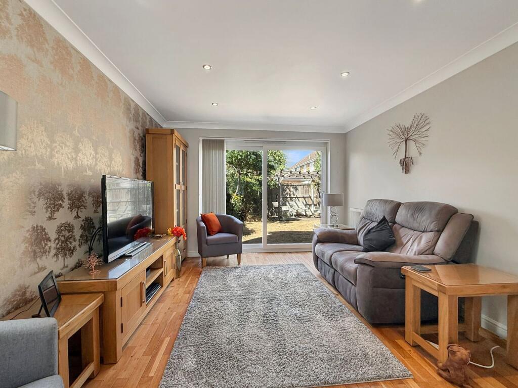 House in Braintree, Great Notley - View 5