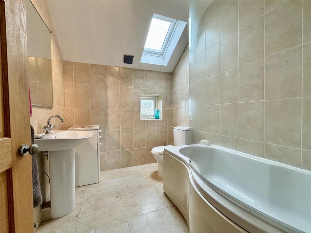 Additional image 13 of Long Lane, Queensbury, Bradford