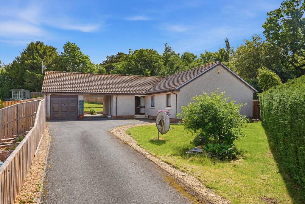 Main image of property: 9 Broomlands Court, Kelso, TD5 7SR