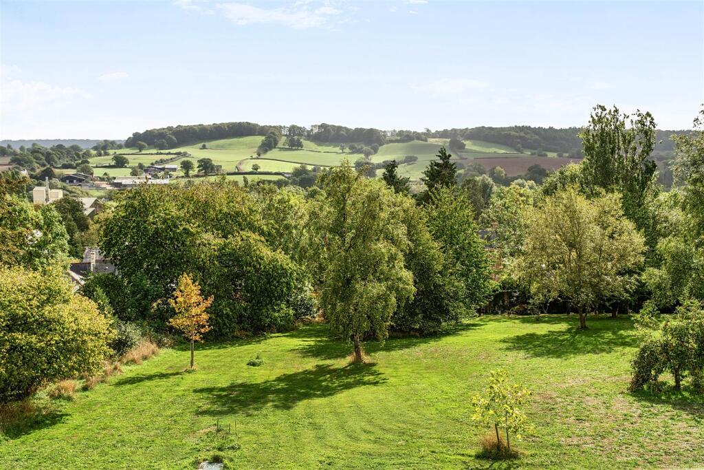 House in Mid Devon, Uffculme - View 2