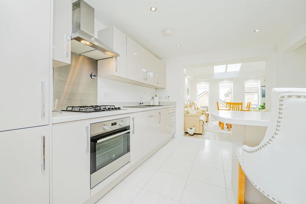 4-bed detached on Railway Road, Rhoose, Barry, £415,000