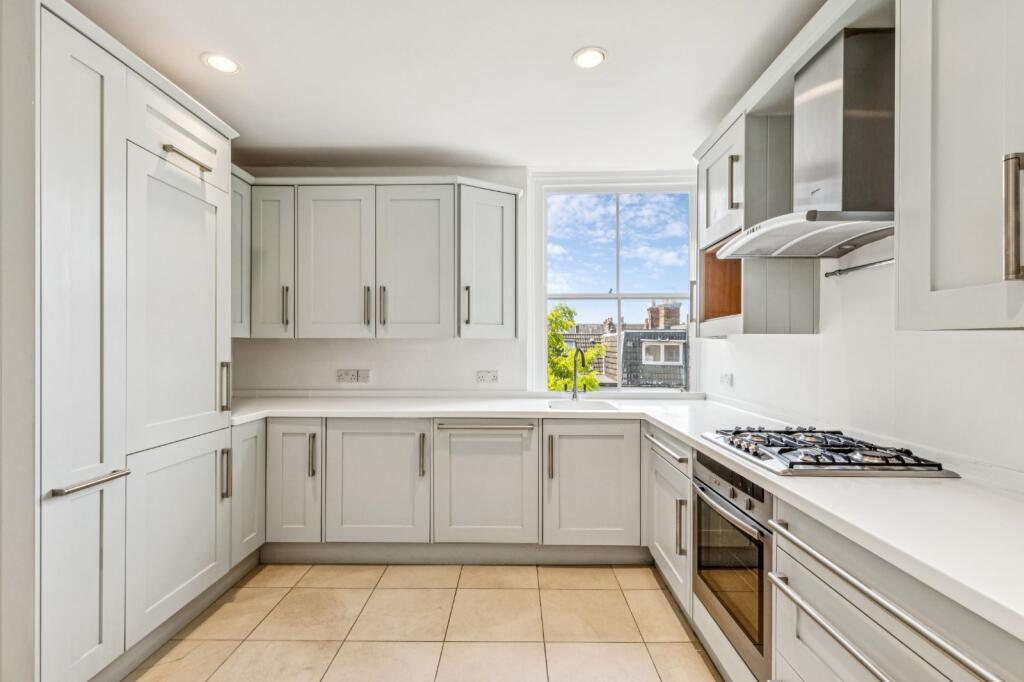 Apartment in London - View 4