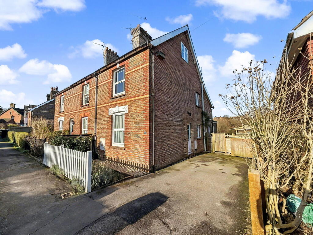 Main image of property: New Road, Rotherfield, Crowborough