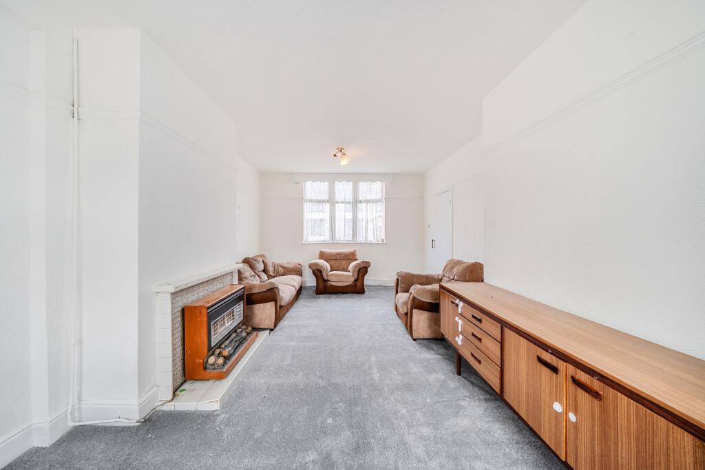 House in London - View 3