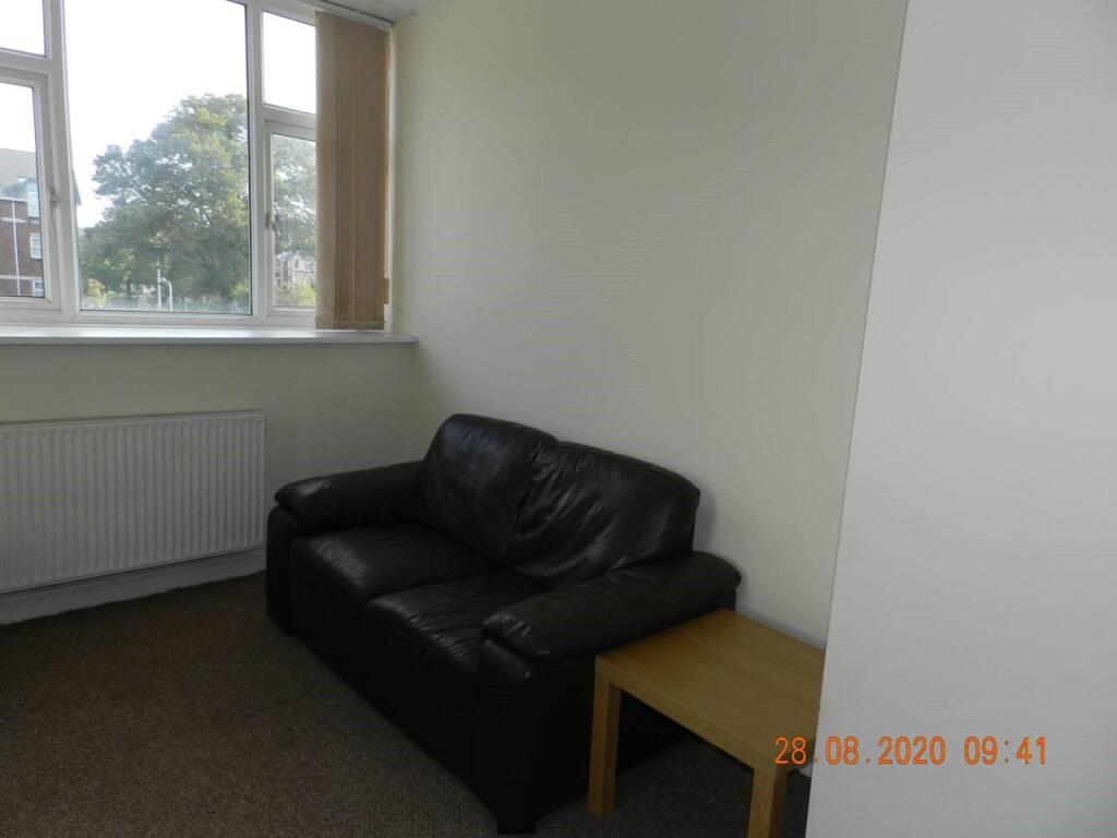 Apartment in Cardiff - View 2
