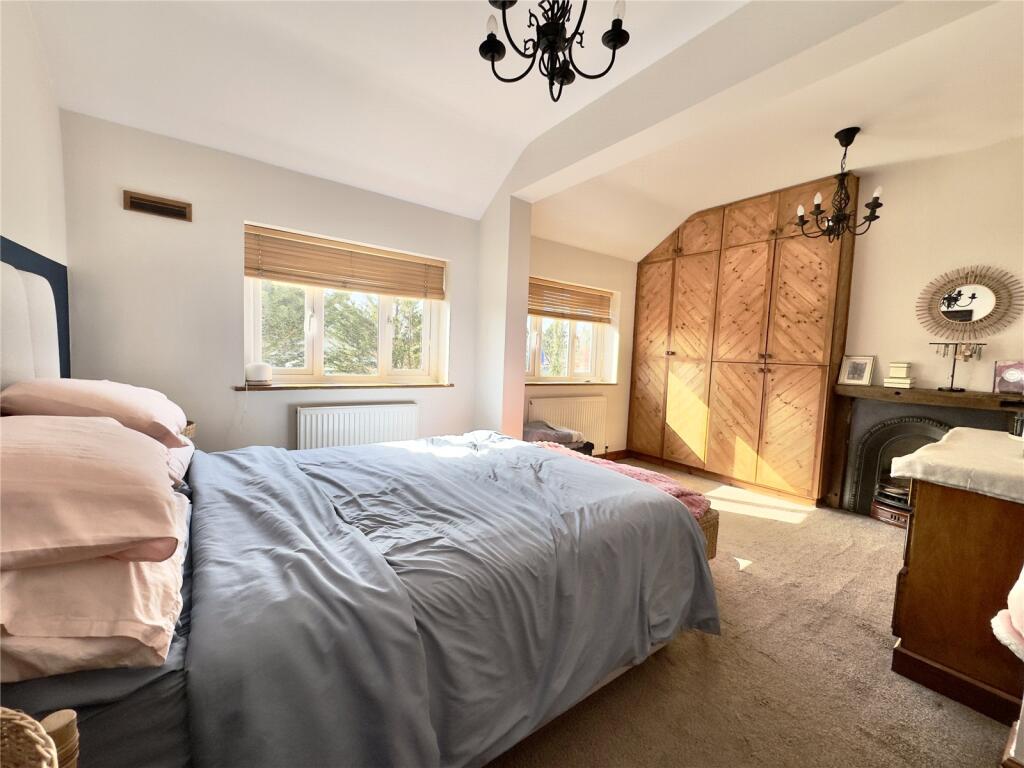 House in Moreton, Liverpool City Region - More