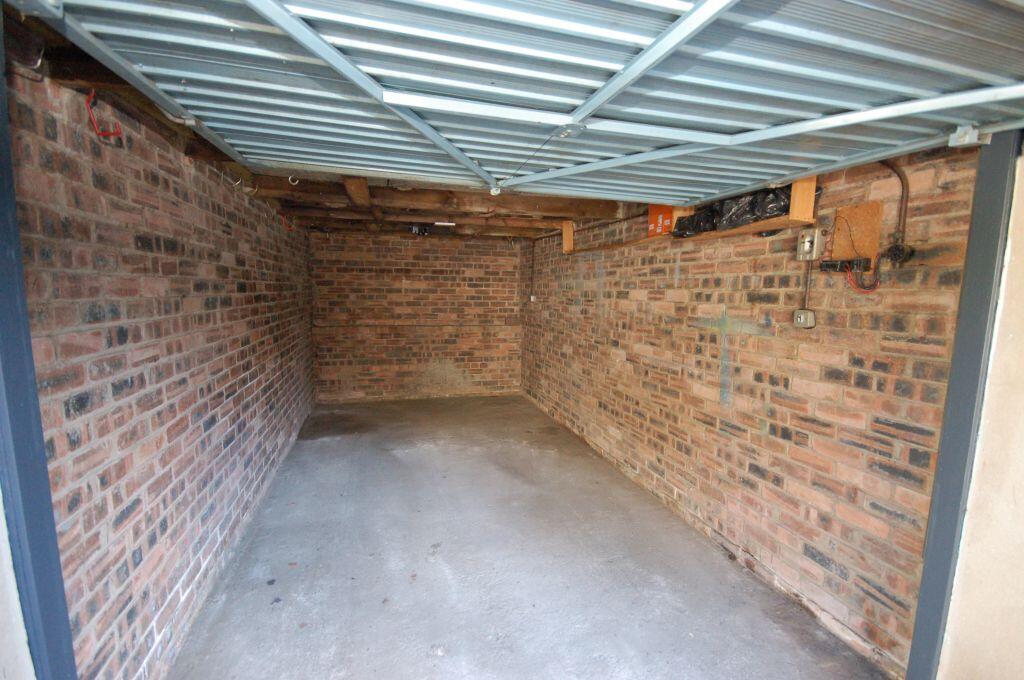 Garage 7, Ethel Terrace, Edinburgh, EH10 5NA photo 4