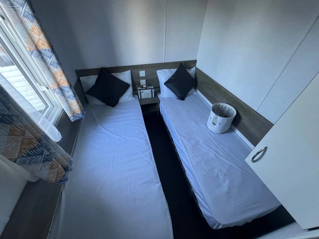 2019 Atlas Moonstone, Chichester Lakeside Holiday Park, Vinnetrow Road, Chichester, West Sussex, PO20 1QH - More