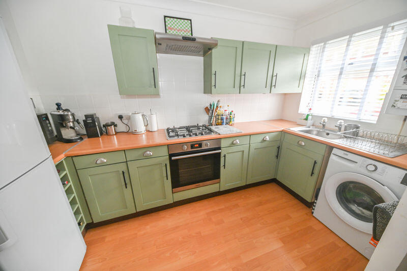 Amethyst Grove, Waterlooville photo 4
