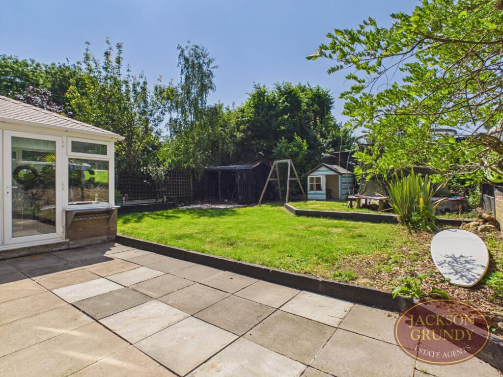 House in Denton - View 2