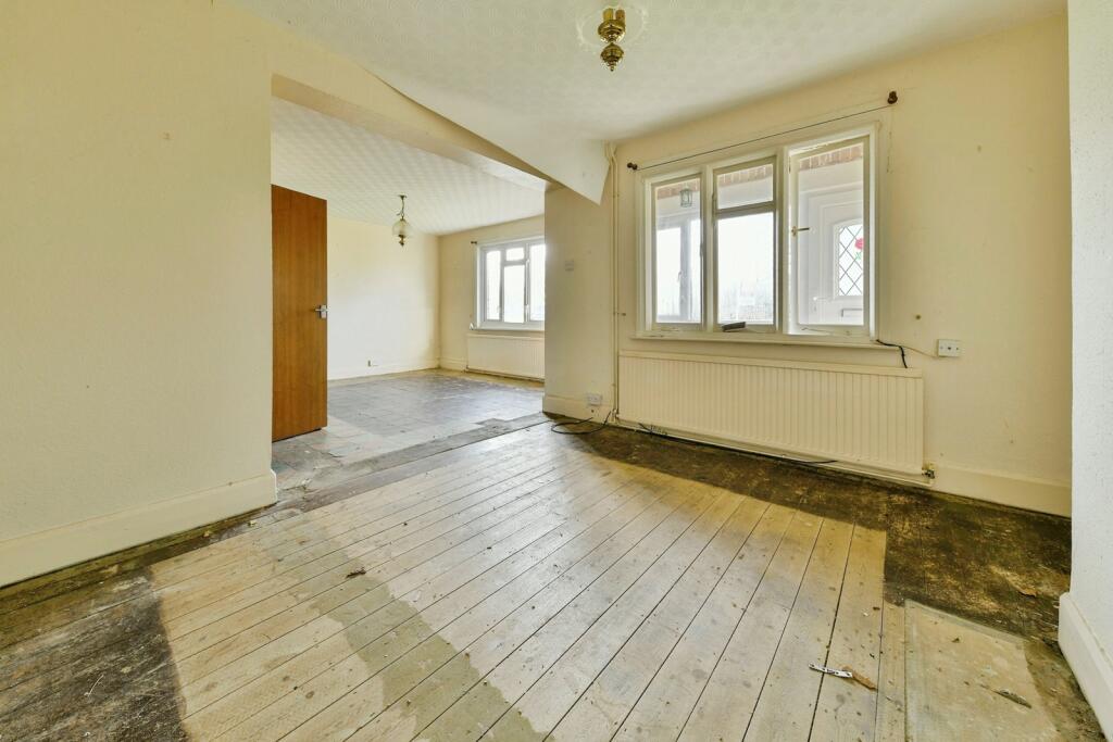 Additional image 6 of Becket Gardens, Welwyn, Hertfordshire, AL6