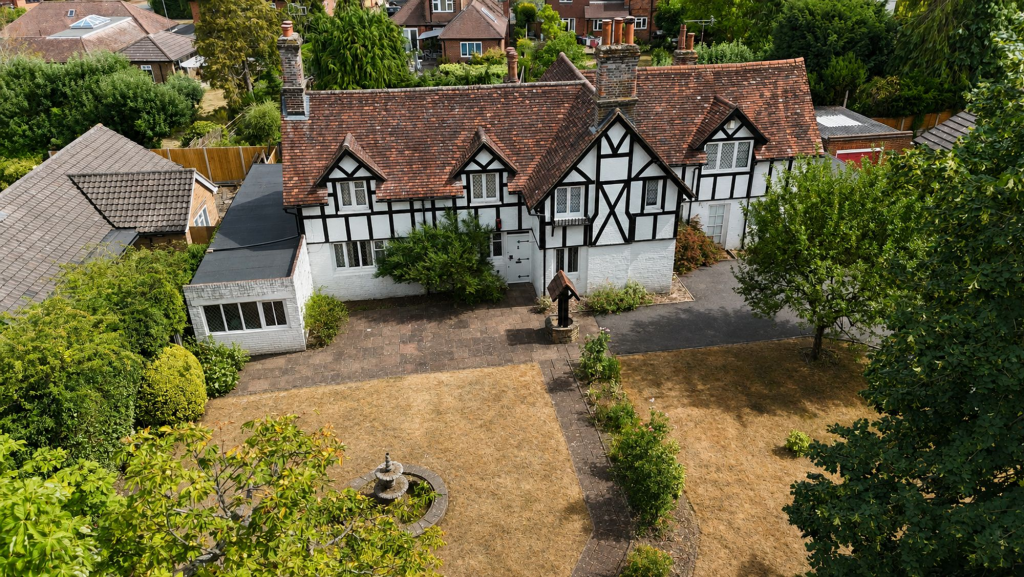 Main image of property: Epsom Road, Ashtead, KT21