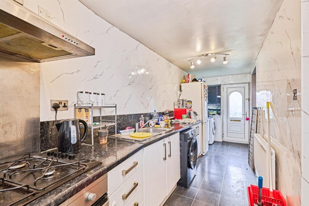 House in Dudley - View 5