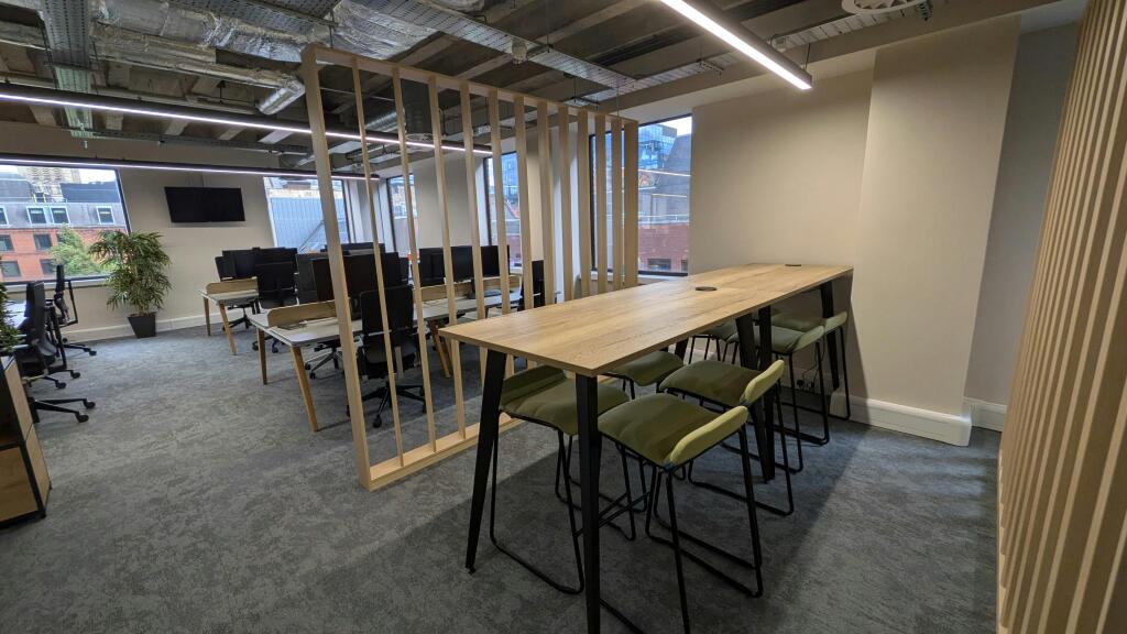 Office 4.jpg