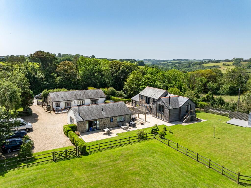House in Gerrans, Rosevine - View 2