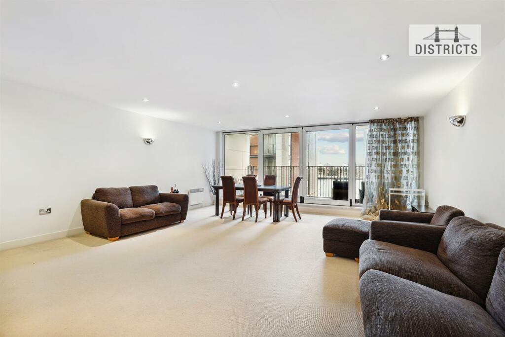 Main image of property: Western Gateway, London, E16