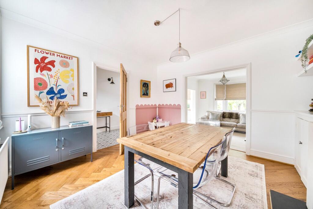 House in Kingston upon Thames - View 5