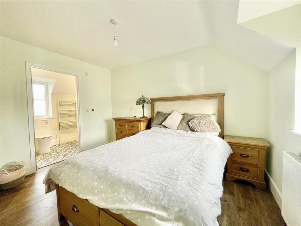 Rackham Court, Diss photo 4