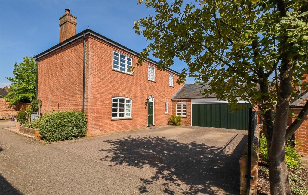 Main image of property: St James Court, Barton under Needwood, DE13