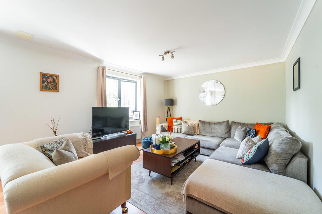 Apartment in London - View 4