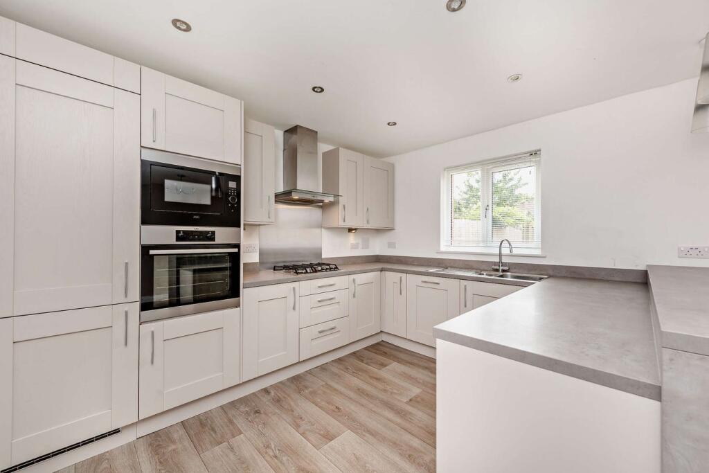 House in Ellesmere Port - View 3