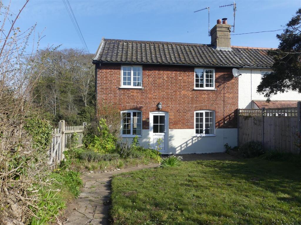 Main image of property: Lowestoft Road, Reydon