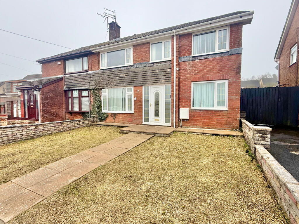 Main image of property: Mountain View,North Cornelly,Bridgend,CF33 4EG
