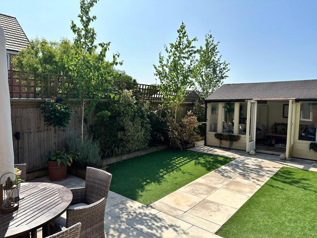 Main image of property: Pond View, Burnham-on-Crouch, Essex, CM0