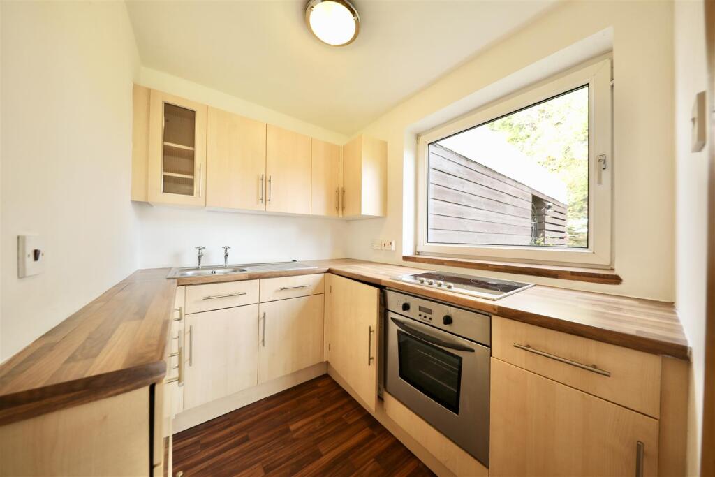 Inglemire Avenue, Hull photo 3