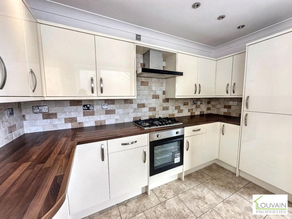 House in Tredegar, Georgetown - View 3