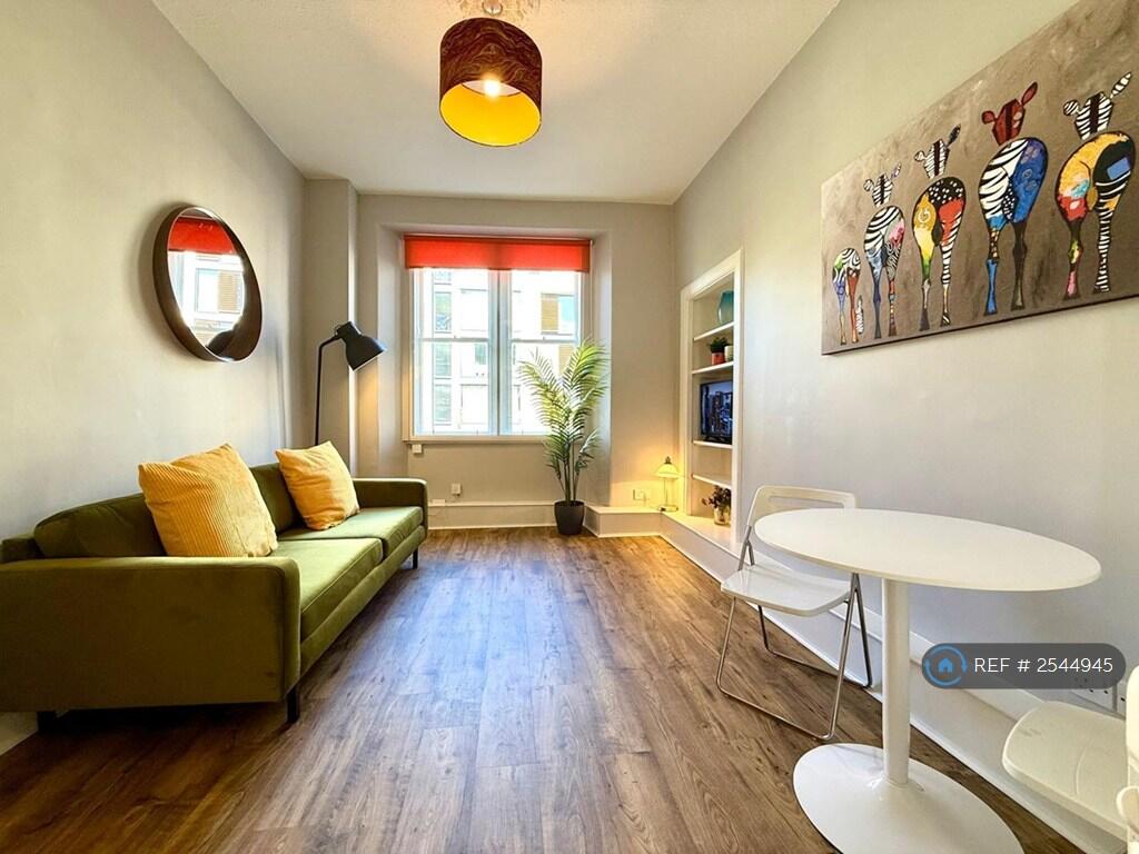 Main image of property: St Leonard's Street, Edinburgh, EH8