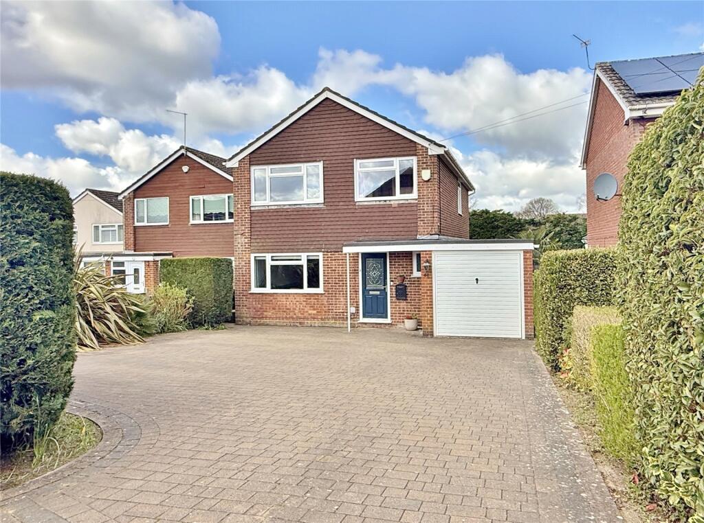 Main image of property: Margards Lane, Verwood, Dorset, BH31